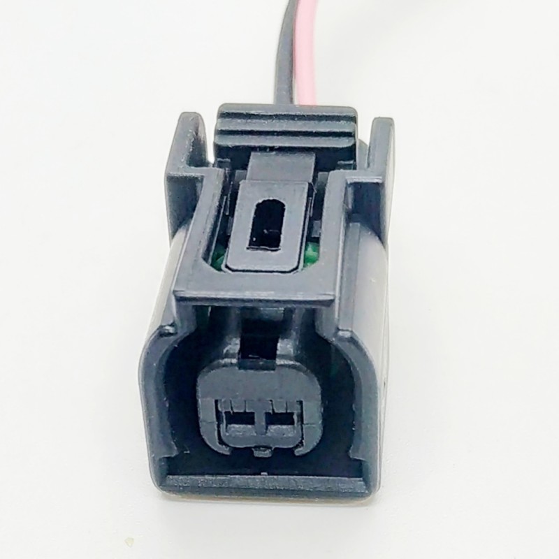 Разъем двухконтактный (штекер) сенсорный к парктронику для а/м Toyota и Lexus (арт.692)