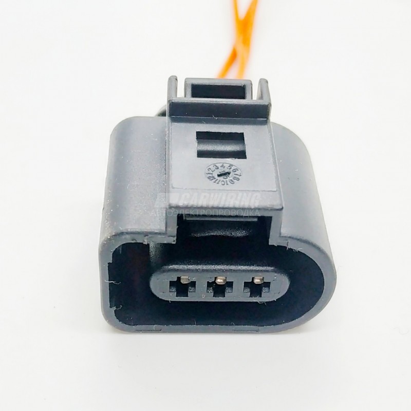 Разъем трехконтактный к цоколю ламп габаритных огней / повторителей указателей поворота для а/м Volkswagen (арт.268)