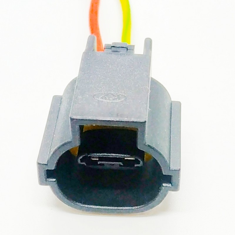 Разъем двухконтактный (штекер) лампы повторителя указателей поворота / габаритных огней для а/м Mitsubishi (арт.733)